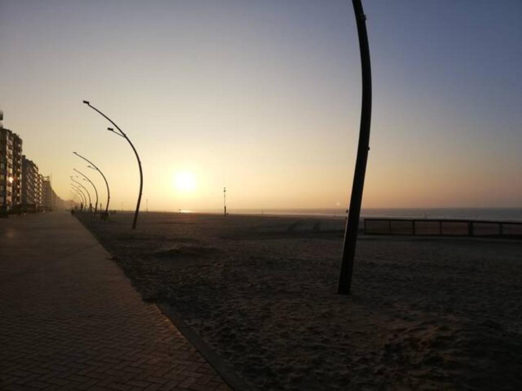 Appartement Ter Zee De Panne Bagian luar foto